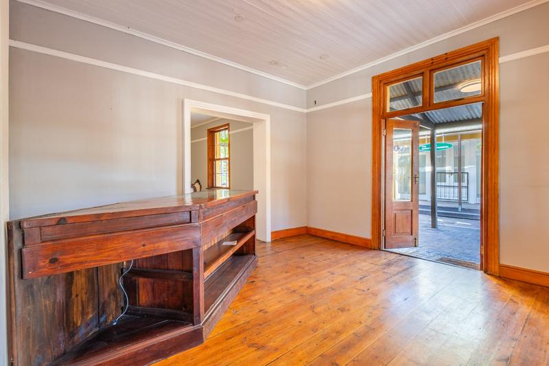 To Let Commercial Property for Rent in Knysna Central Western Cape